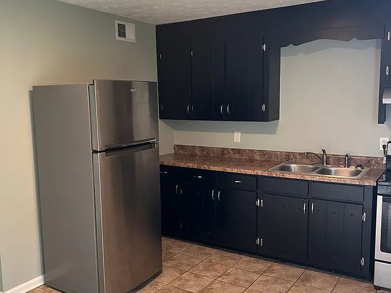 59 Evergreen Ln — Photo 11