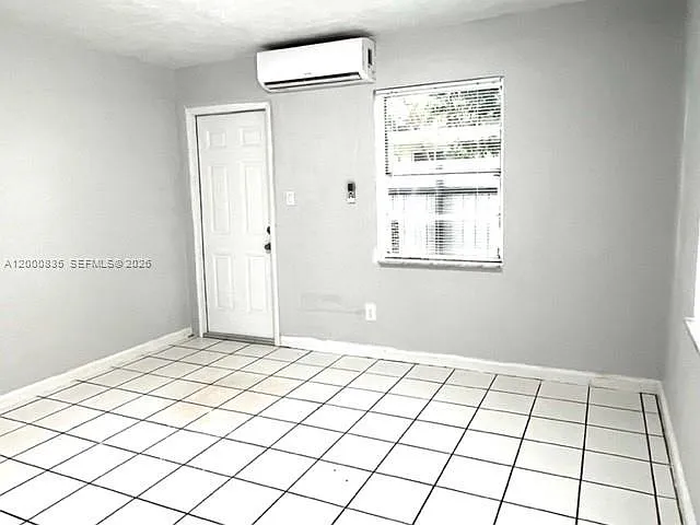 504 N 57th Ave #NORTH — Photo 22
