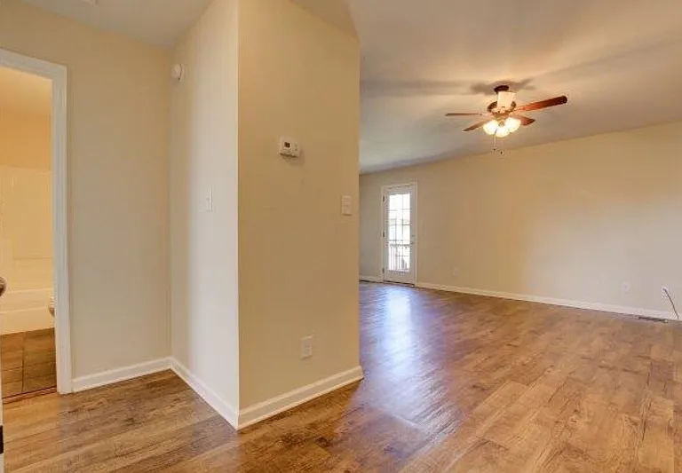 1720A Thistlewood Dr — Photo 4