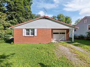 605 Lakeview Rd, Ashland, OH 44805