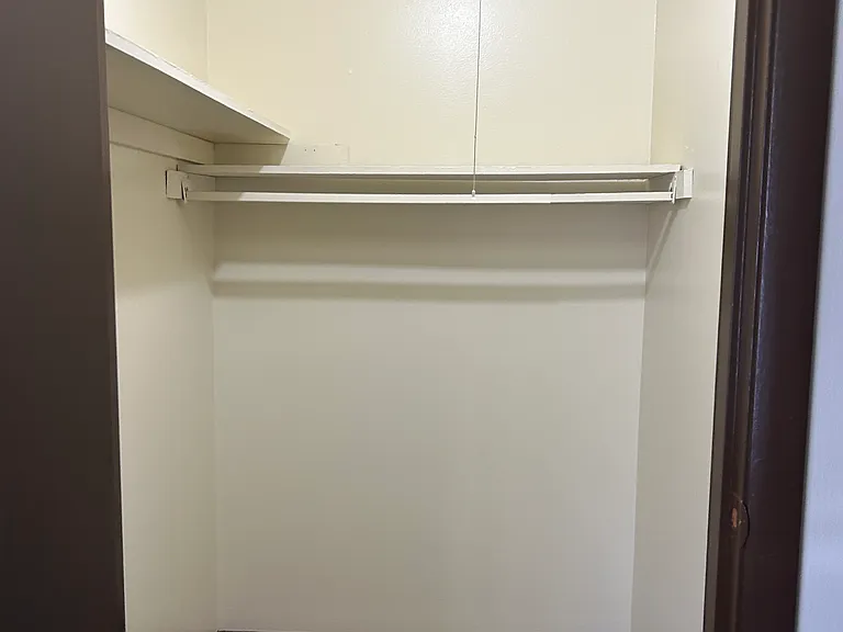 5346 Southgate Blvd #8 — Photo 10