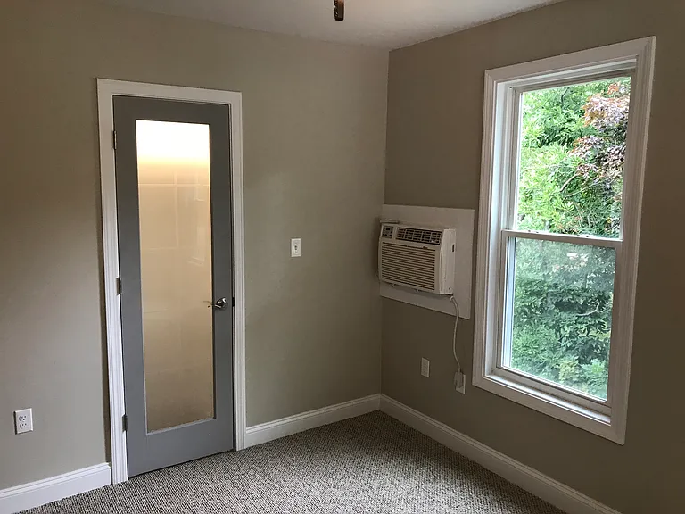 16 Elm St #2 — Photo 32