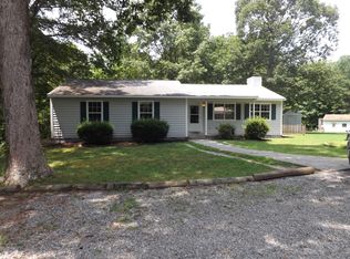 10714 Figg Shop Rd, Gloucester, VA 23061