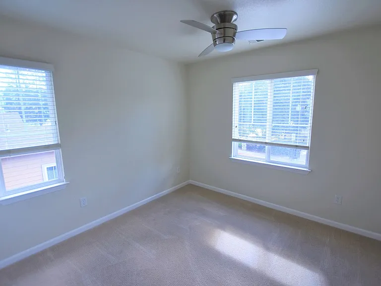 118 Smith Ranch Ct — Photo 8