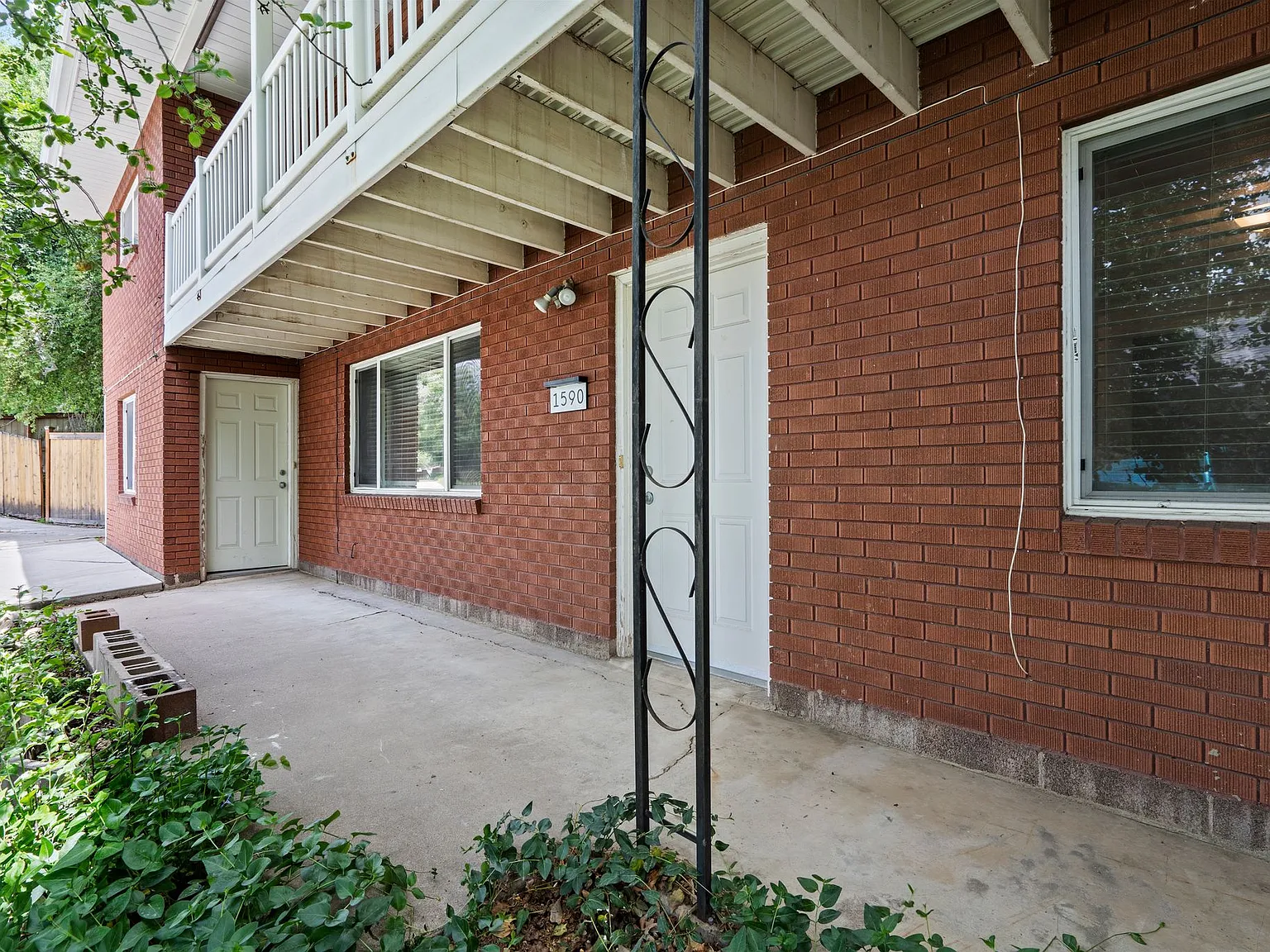 2 bed, 1000 sqft, $1,500 — Photo 3