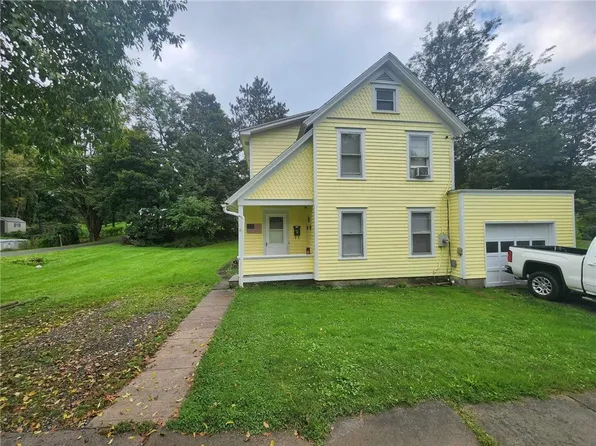 11 Delaware Ave, Sidney, NY 13838