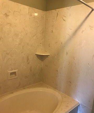 3rd image of 3312 Timberlane Way Dr APT 157