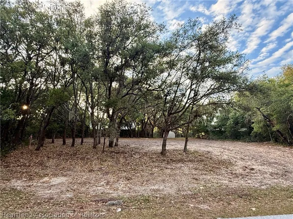 2973 N Bowden Rd, Avon Park, FL 33825