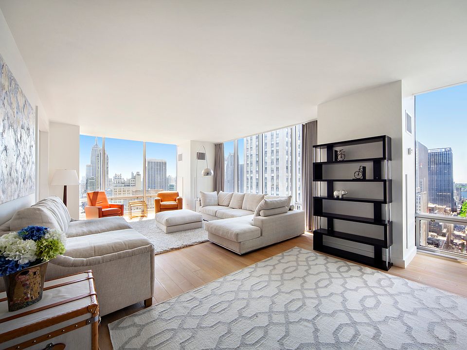 1st image of 641 5th Ave #33H