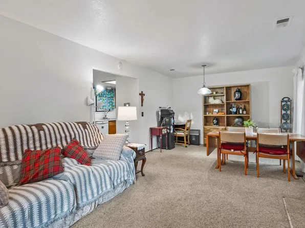 418 Occidental Circle, Santa Rosa, CA 95401