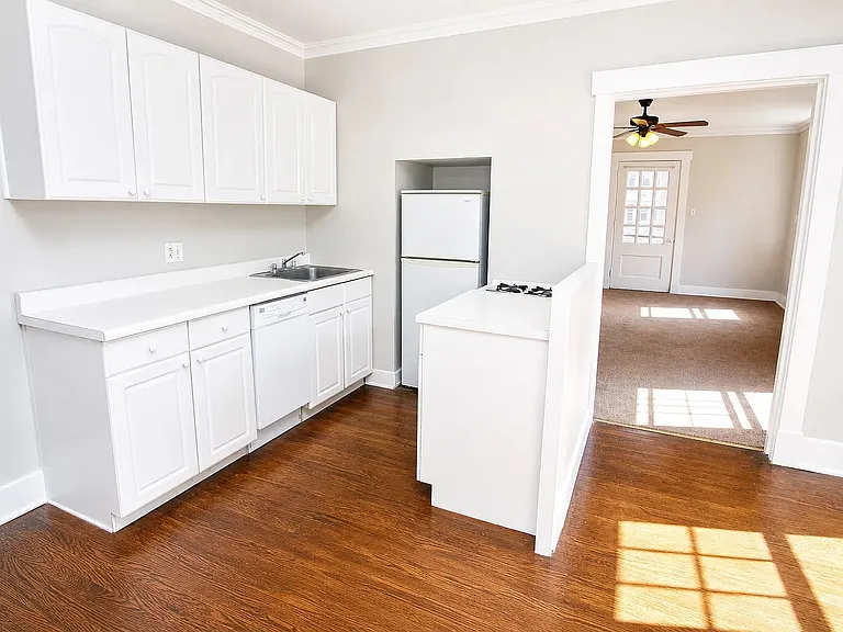 Carpeted 2-Bedroom