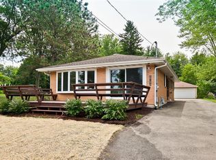 39193 N Cedar Crest Dr, Lake Villa, IL 60046