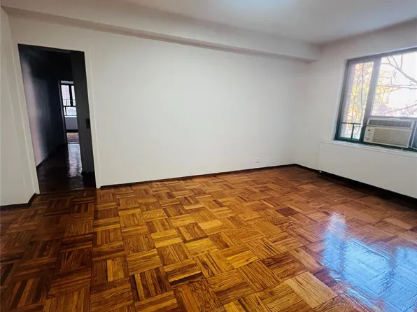 1680 Metropolitan Avenue #1D, Bronx, NY 10462