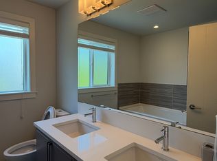 2999 151st St #23, Surrey, BC V4P0G1