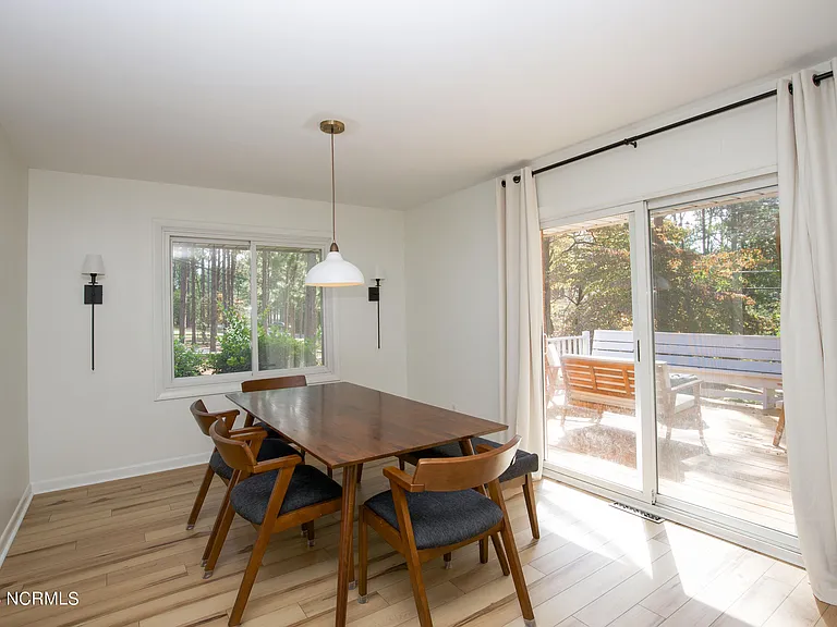 1000 Robinwood Rd — Photo 17