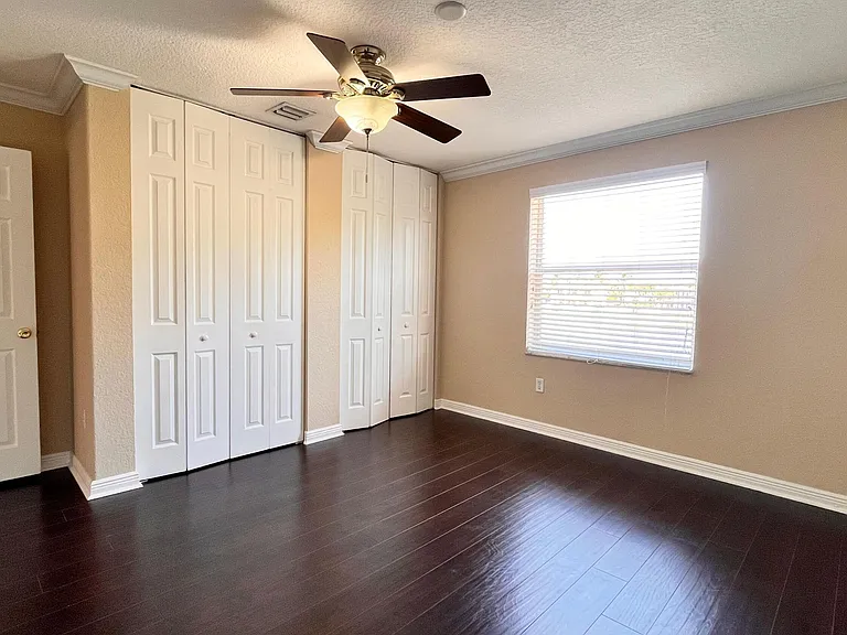 9546 Worswick Ct — Photo 47