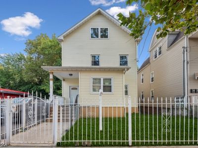 767 Broadway, Newark, NJ, 07104