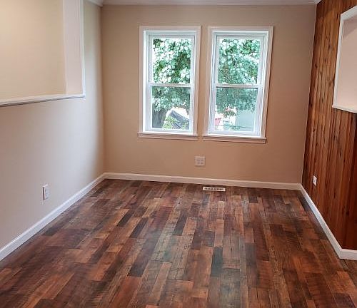 3rd image of 311 Orleans St