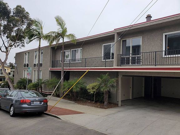 3rd image of 529 Manhattan Beach Blvd APT C
