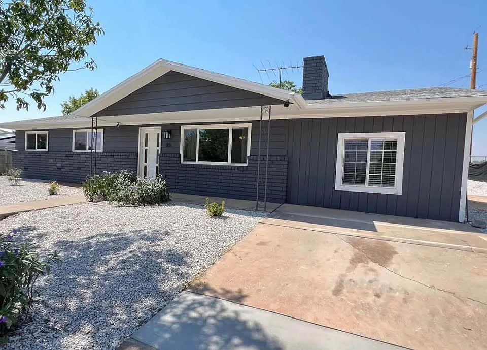 1 bed, 1.0 bath, $700 — Photo 3
