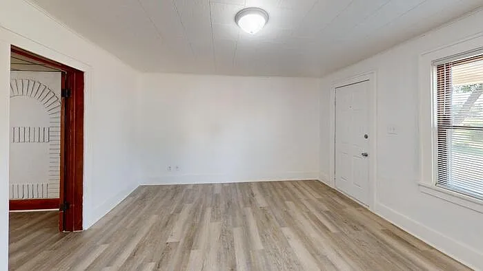 2 bed, 2.0 bath, $1,299 — Photo 4
