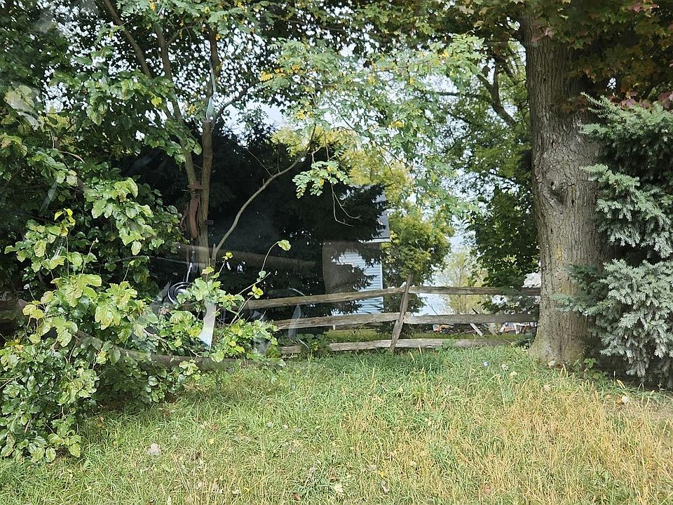 1st image of 12268 Metcalf Rd