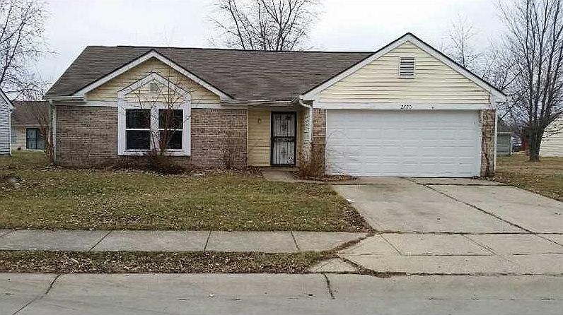 1st image of 2720 N Parker Ave