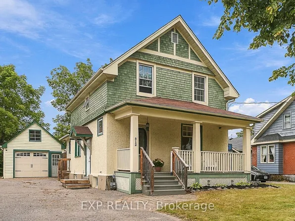 312 Walnut St W, Whitby, ON L1N 2W1