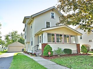 831 Oak Knoll Ave SE, Warren, OH