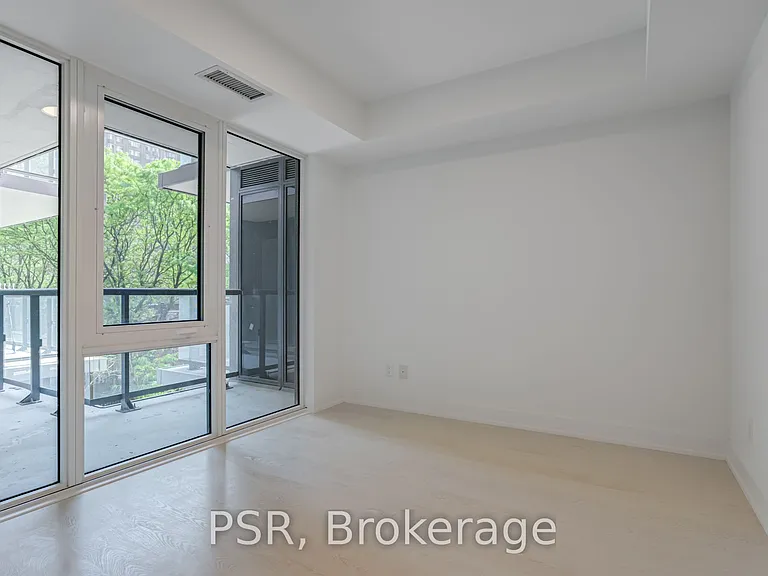 308 Jarvis St #422 — Photo 21