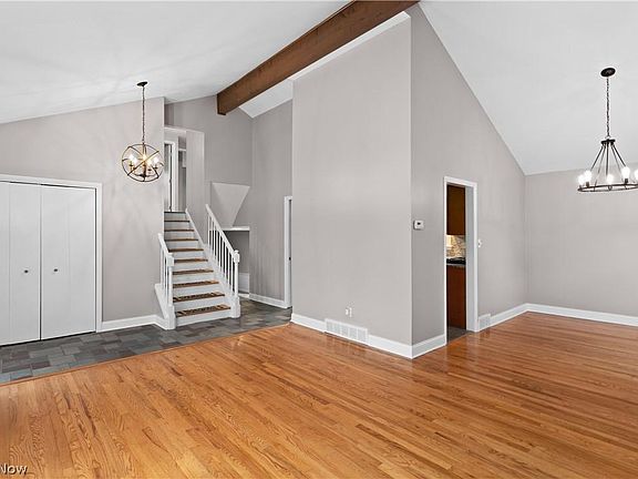 5th image of 3680 Archwood Dr