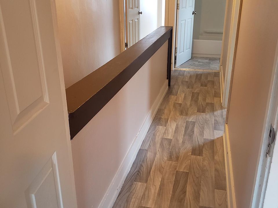 Upstairs Hallway
