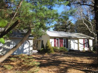 395 Skyline Dr, Blakeslee, PA