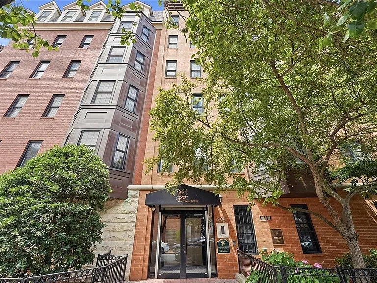 904 Jefferson St #2I — Photo 2