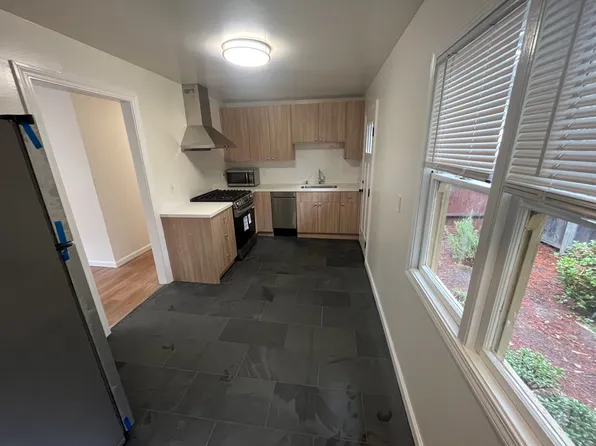 1301 Poe St #1303, Berkeley, CA 94702
