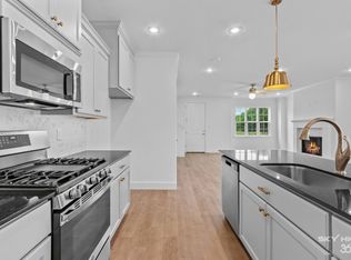 4461 W Bronco Dr #1, Fayetteville, AR 72704