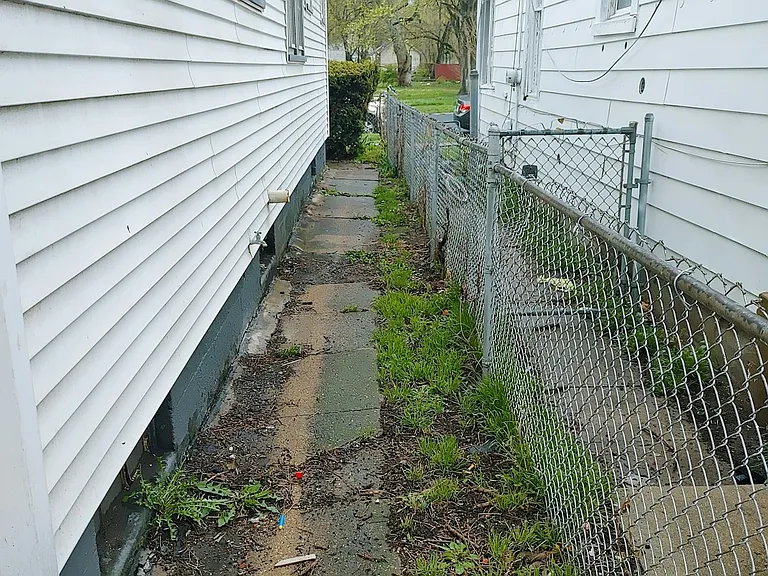 1315 John H Gwynn Junior Ave — Photo 18