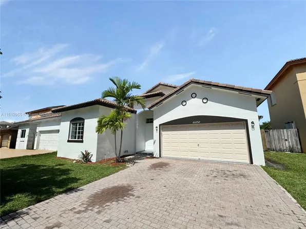 20352 SW 87th Pl, Cutler Bay, FL 33189