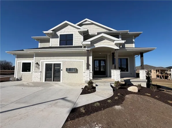 15412 W 161st Ter, Olathe, KS 66062