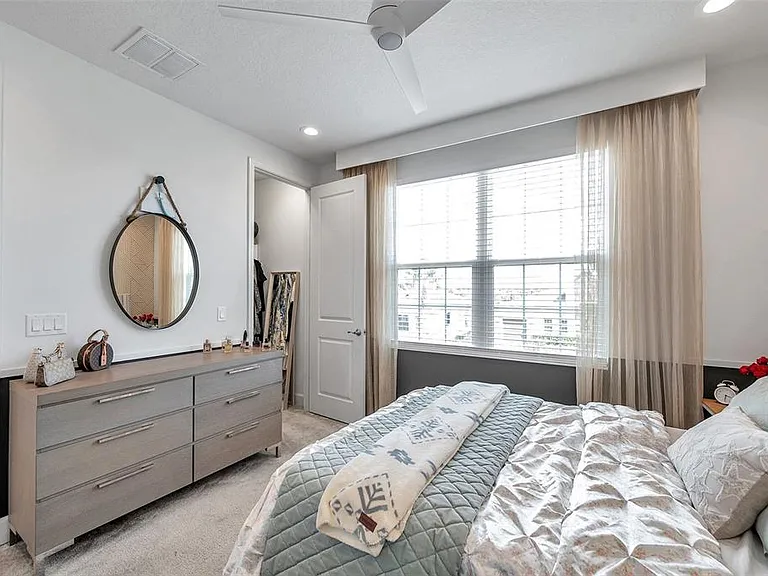 32203 Mahogany Valley Dr — Photo 42