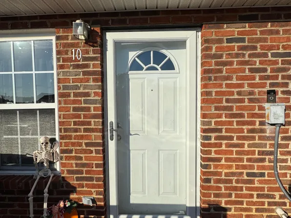 10 Boone Hill Ct #10, Johnson City, TN 37615