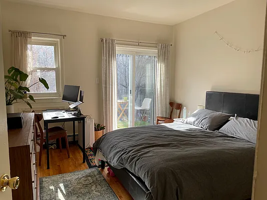 Rented by Brown Harris Stevens | media 6