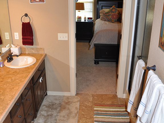 4th image of 3881 W Mountain View Dr
