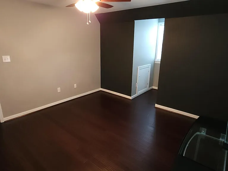 6917 Vanderbilt Ave — Photo 40