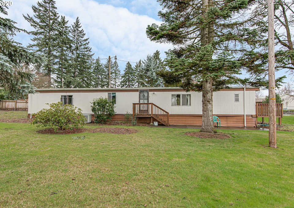 1st image of 10605 NE 63rd St