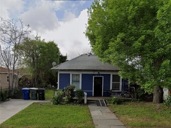 939 W 8th St, San Bernardino, CA 92411
