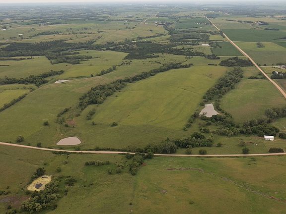 4th image of Na Old Cheney Rd