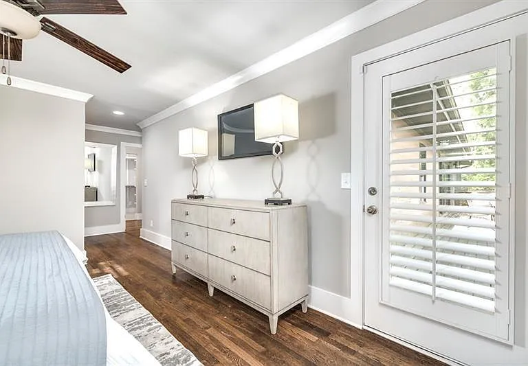 1921 Walthall Dr NW — Photo 17