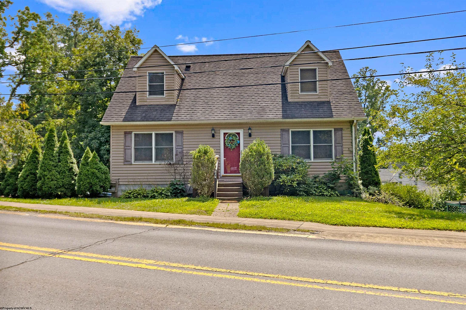 207 Willowdale Rd photo 1