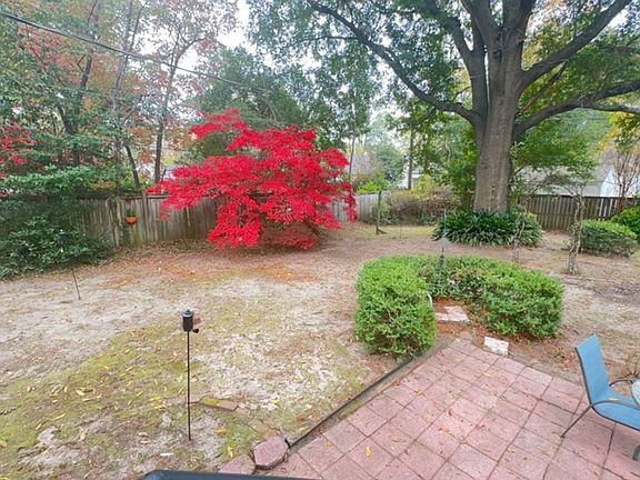 2nd image of 3214 Devereaux Rd